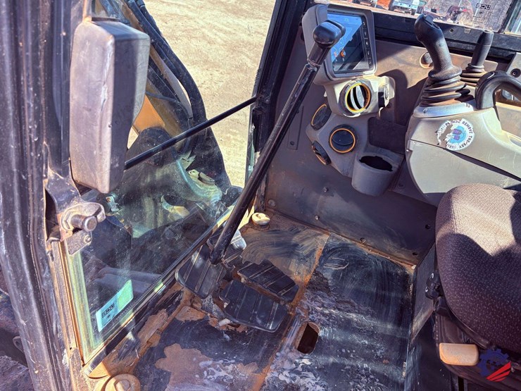 2021-jcb-55z-1-image-61