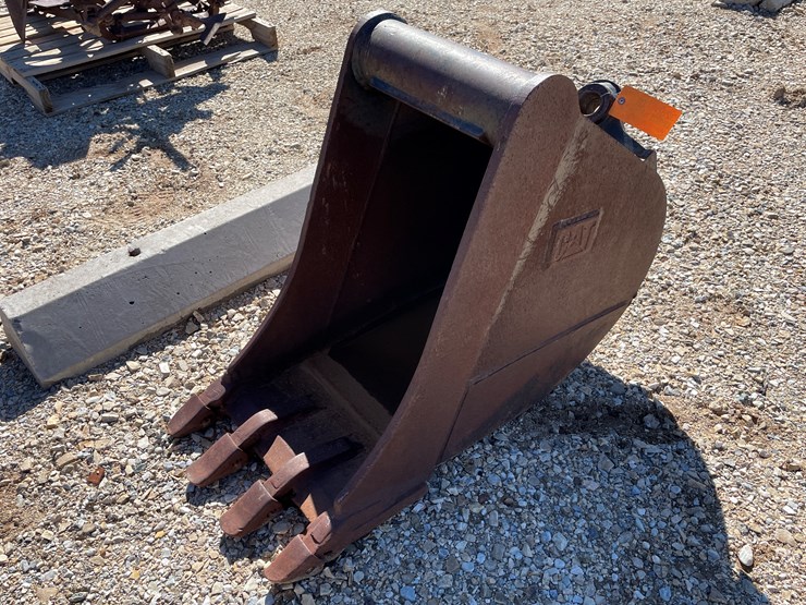 #3278-•-backhoe-buckets-image-28