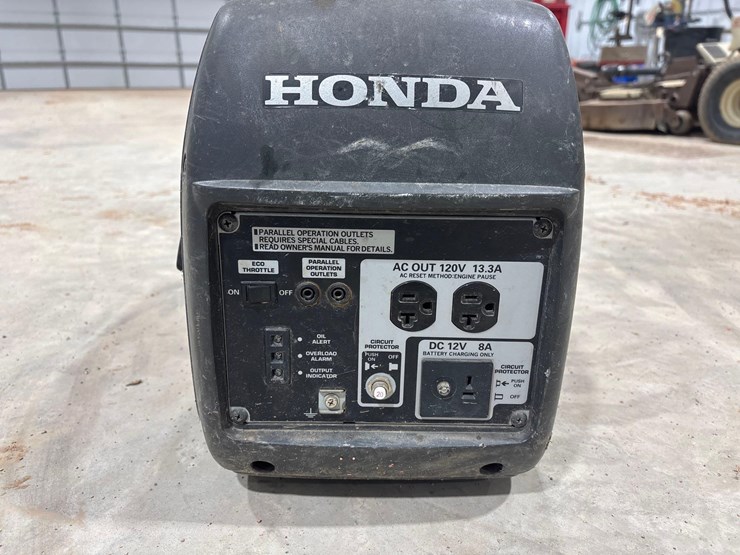 honda-eu2000i-generator-image-4