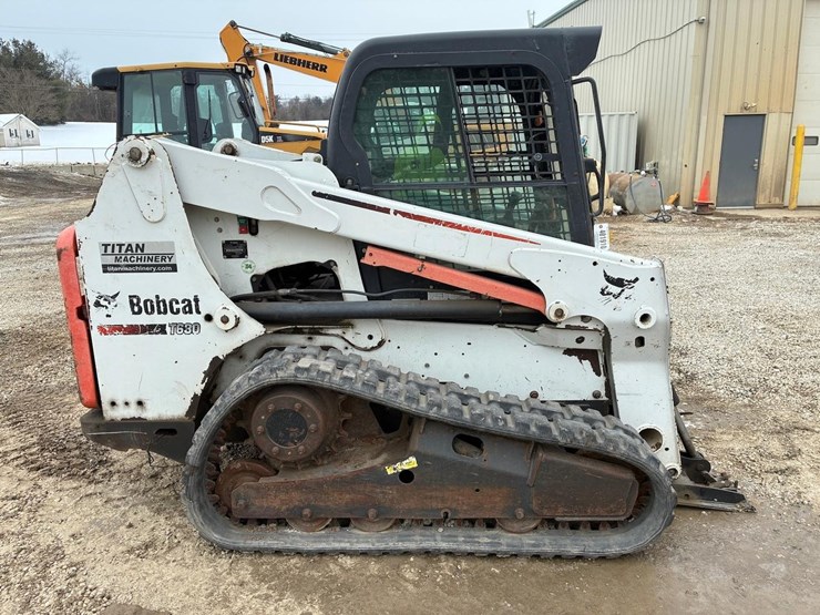 bobcat-t630-image-6