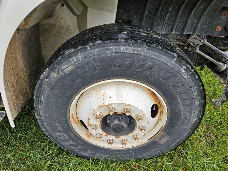 2002-international-durastar-4400-image-85