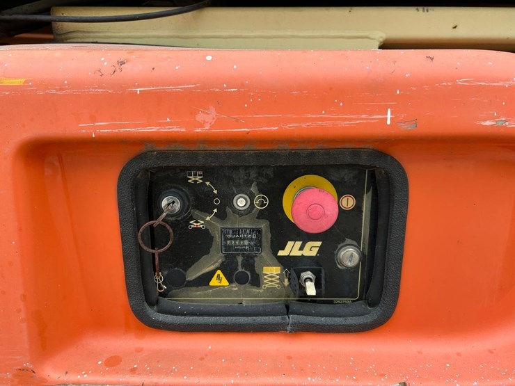 jlg-4069le-image-8