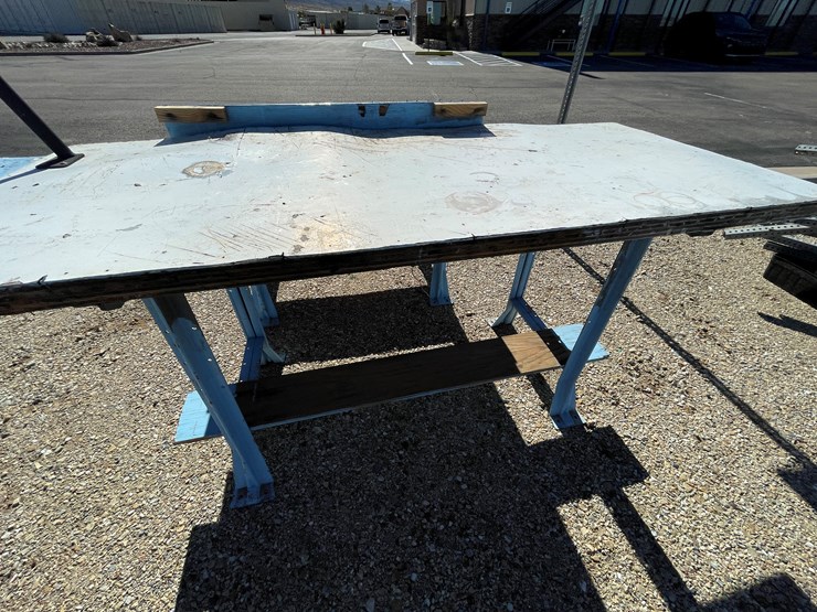 #3138-•-work-tables-image-7