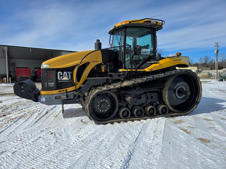 2003-challenger-mt855-image-5