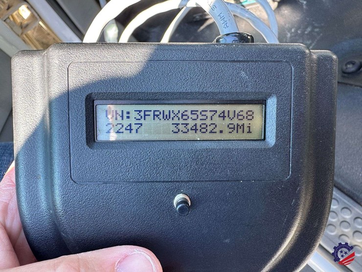 2004-ford-f650-image-84