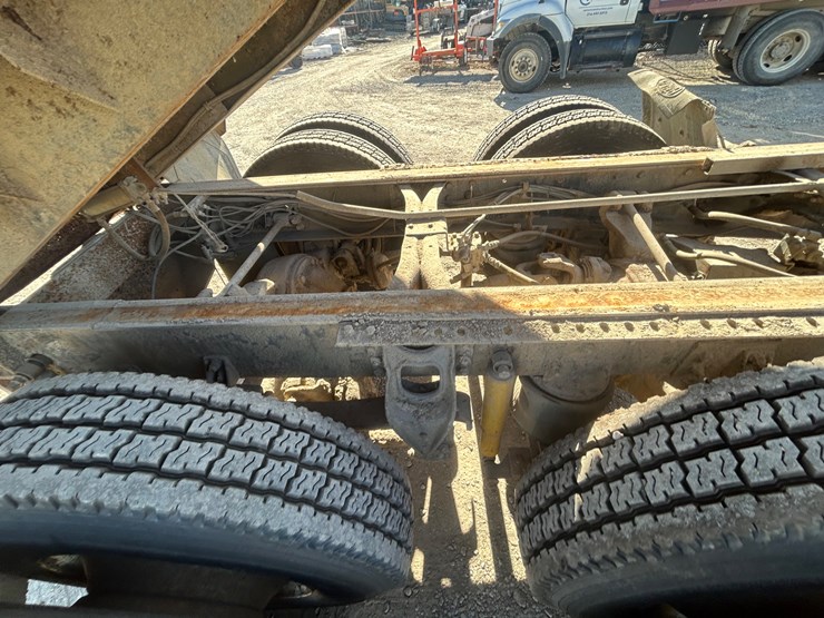 1994-international-9400-image-74