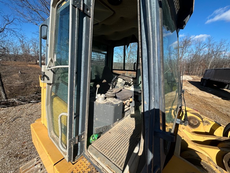 2004-deere-755c-image-69