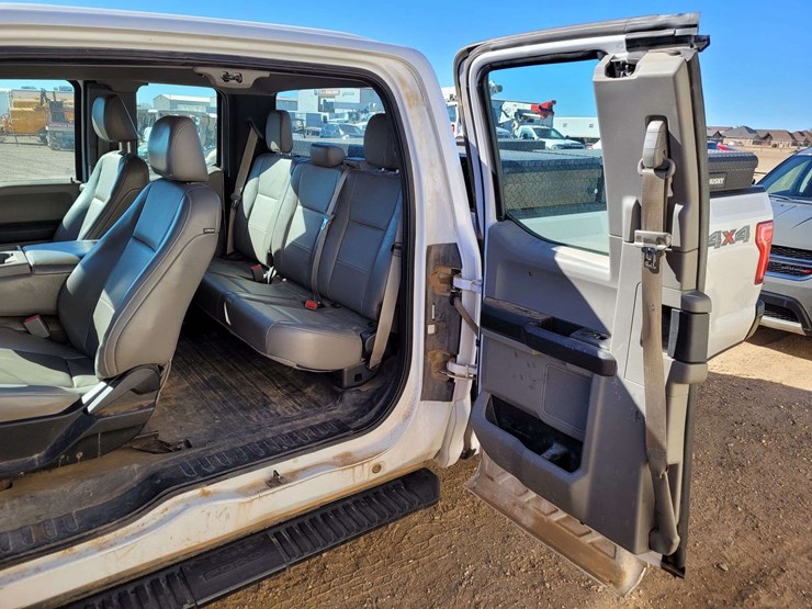 2017-ford-f150-image-11