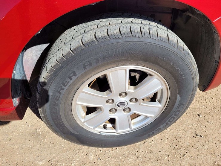 2008-mercury-mariner-image-3