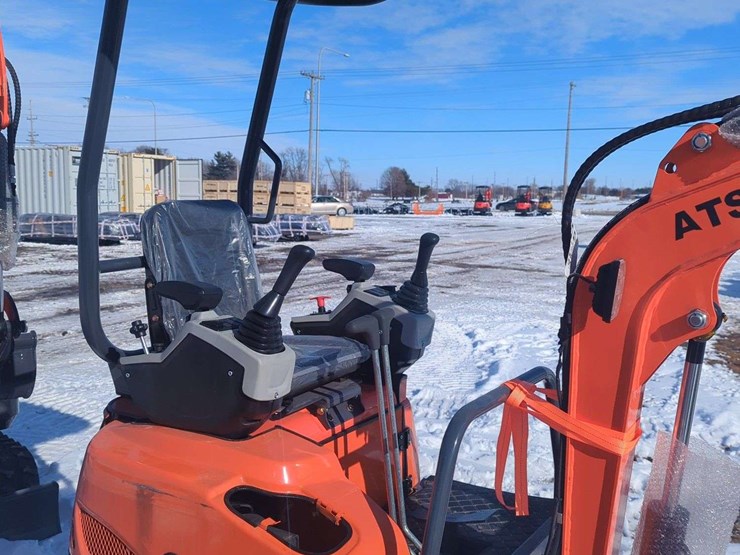 ats-power-mini-excavator-ats-me18---11.4-hp---orange-image-2