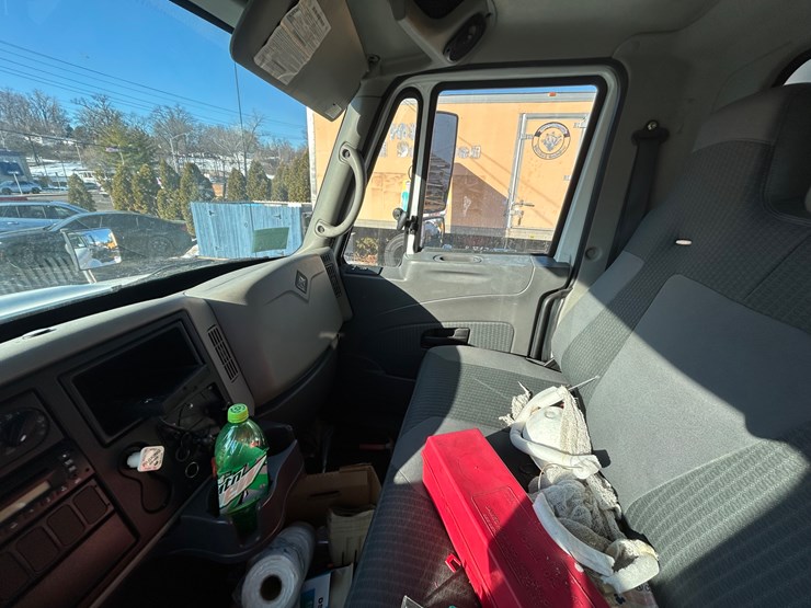 2010-international-durastar-4300-image-82