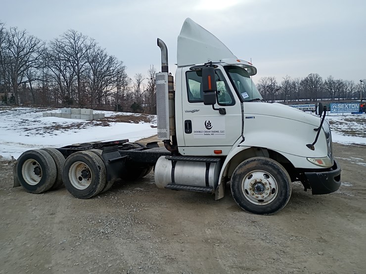 2011-international-transtar-8600-image-11