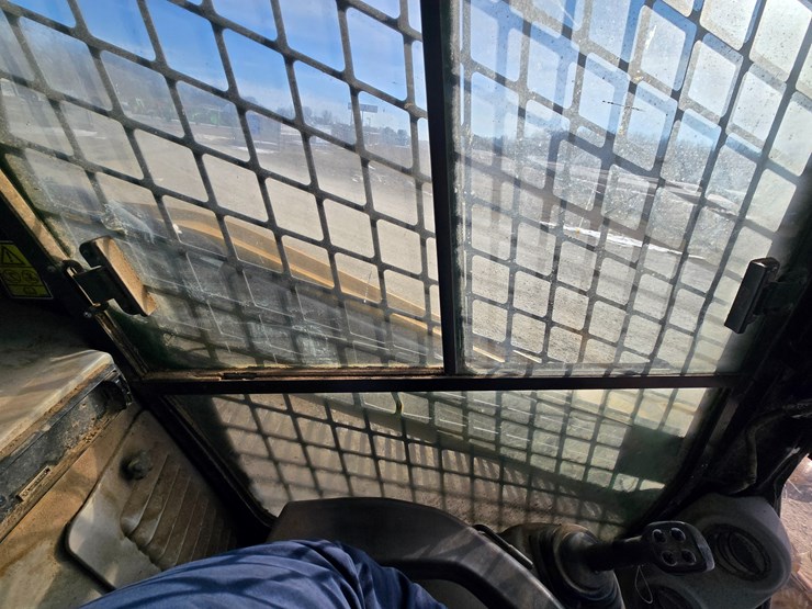 caterpillar-287c-image-44