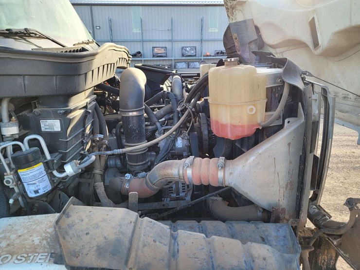 2011-international-workstar-7500-image-33