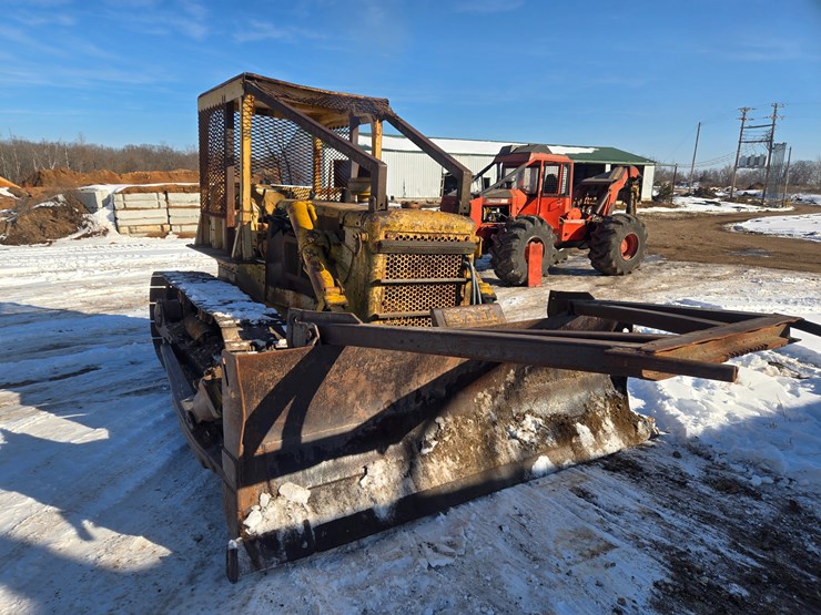 caterpillar-d6b-image-19