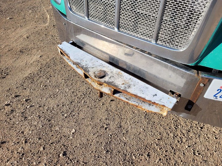 2007-peterbilt-386-image-2