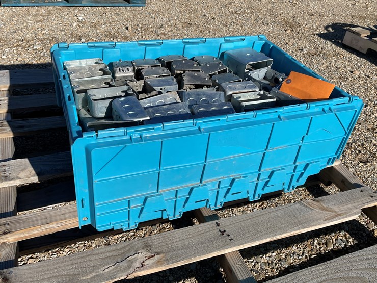 #3124-•-switch-boxes-image-4