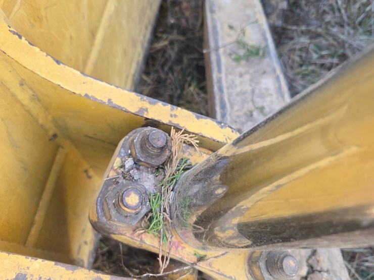 2002-caterpillar-d6r-image-92