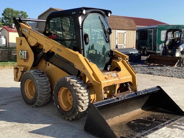 2022-caterpillar-262d3-image-28