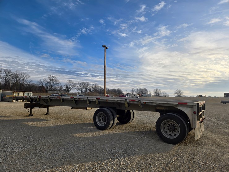 1998-reitnouer-flatbed-image-13