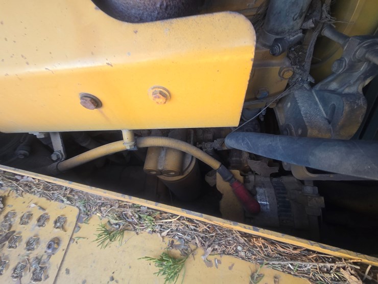 2002-caterpillar-d6r-image-29