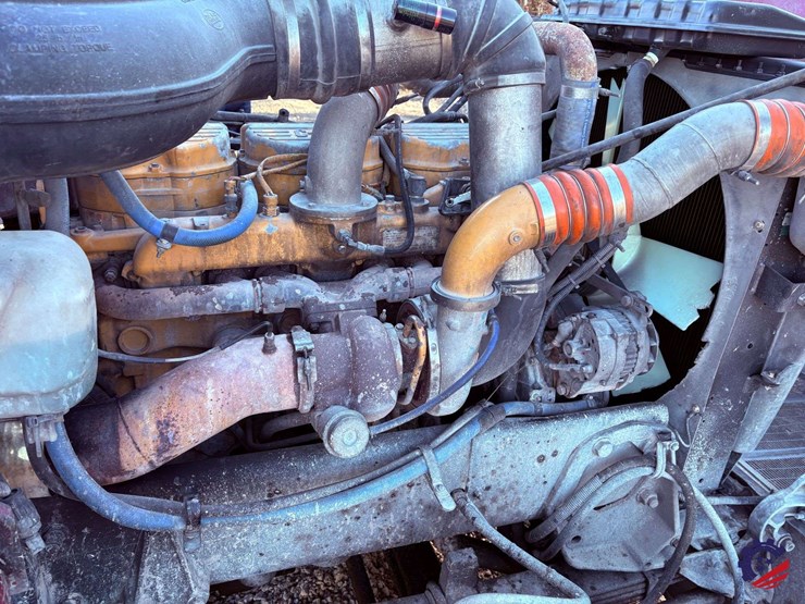 1999-peterbilt-357-image-57