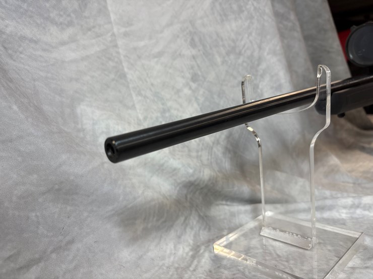 #2757-•-mossberg-model-817-17-hmr-bolt-action-rifle,-sn:-hv14737744-image-10