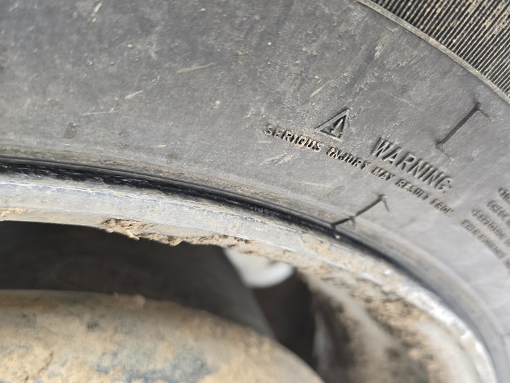 2012-caterpillar-660-image-69