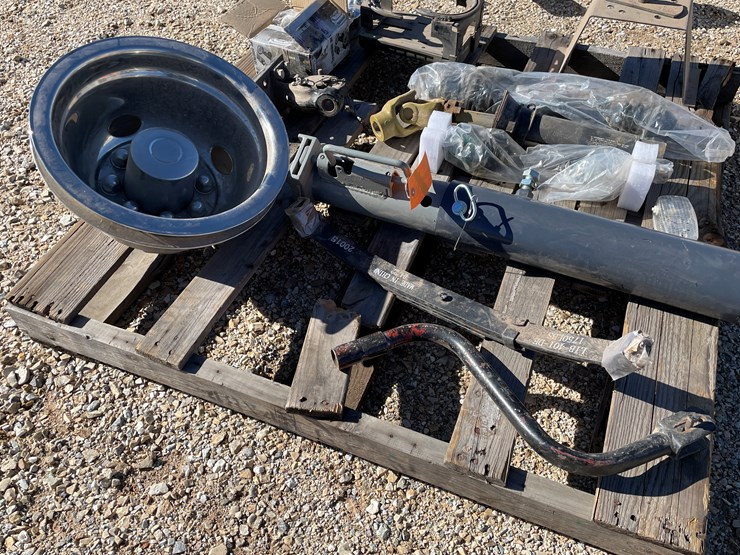 #3140-•-lot-3140-image-2