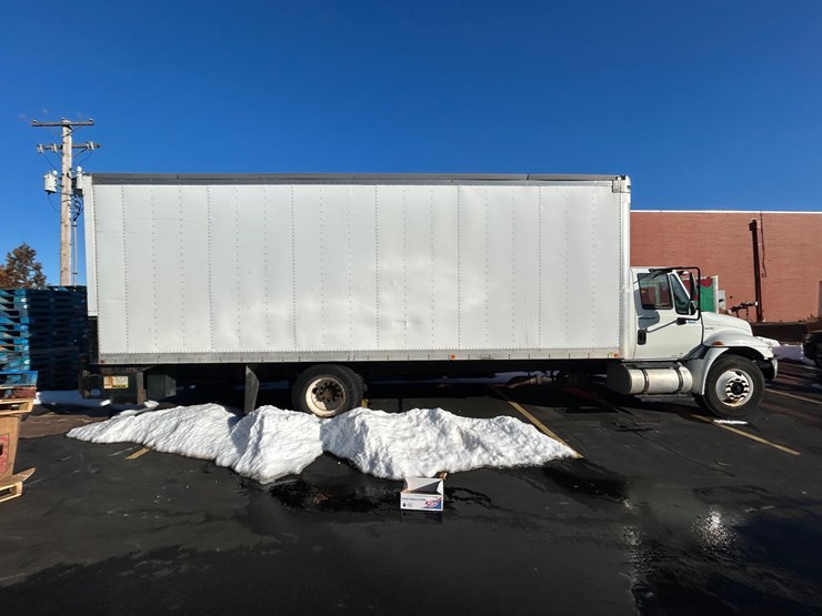 2013-international-durastar-4300-image-15