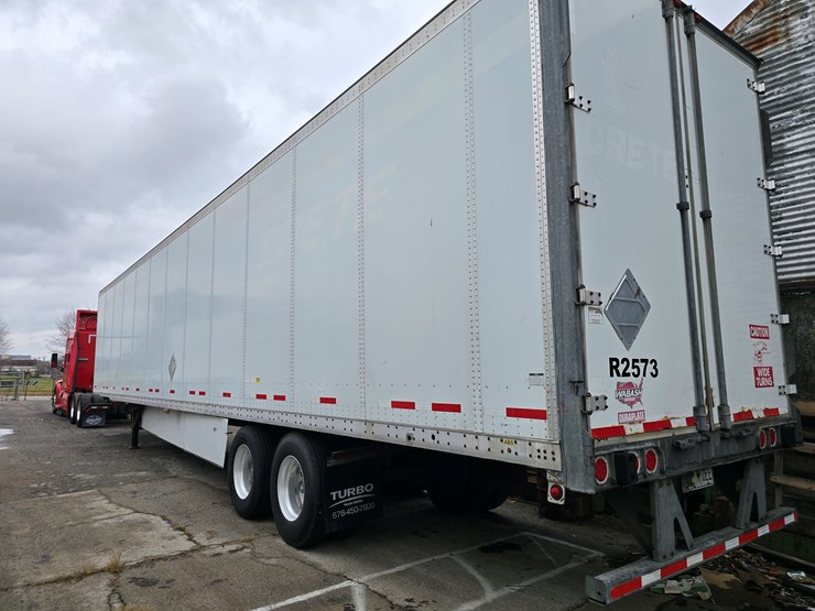 2012-wabash-national-duraplate-image-12