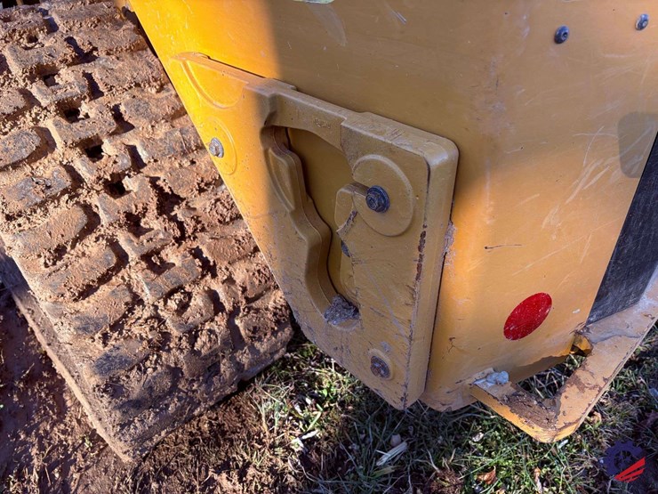 2020-caterpillar-289d3-image-16