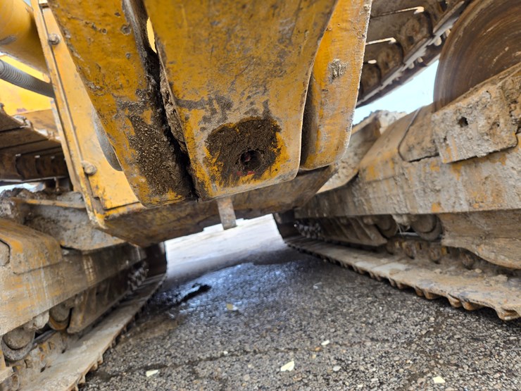 2004-deere-655c-image-97