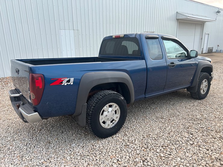 2006-chevrolet-colorado-image-12