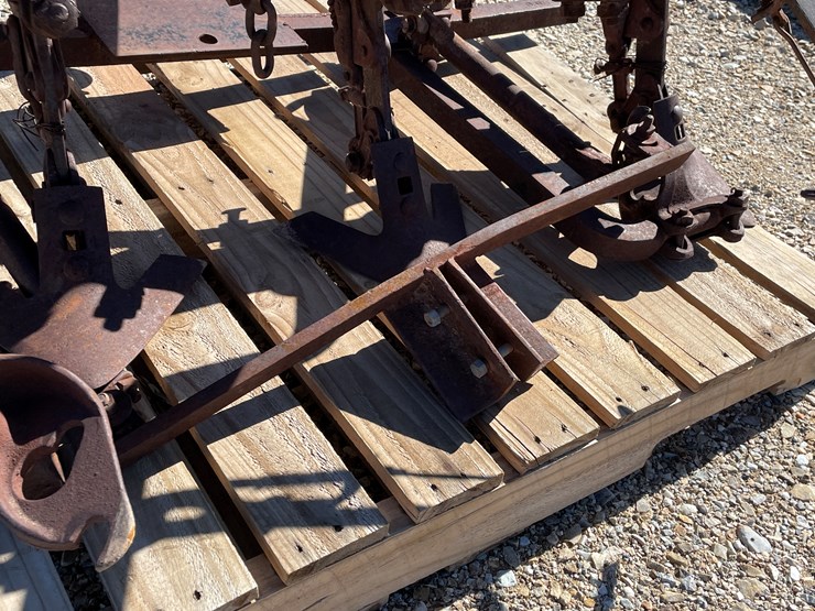 #3275-•-yard-art-image-25