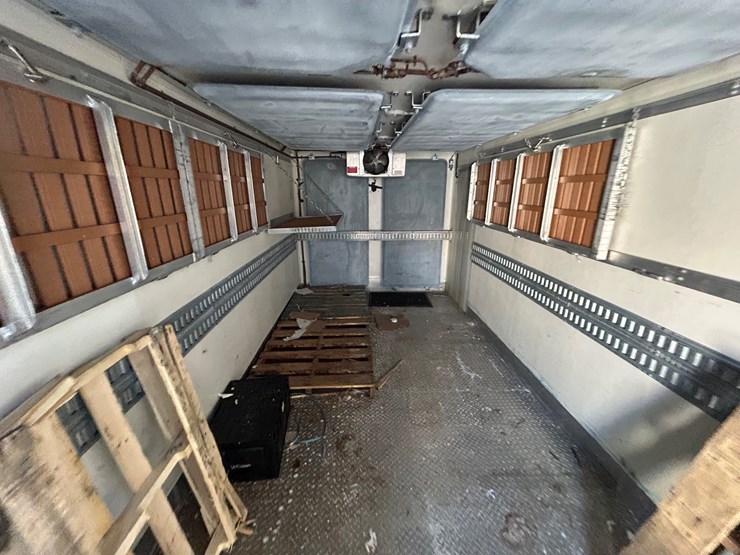 2010-international-durastar-4300-image-56