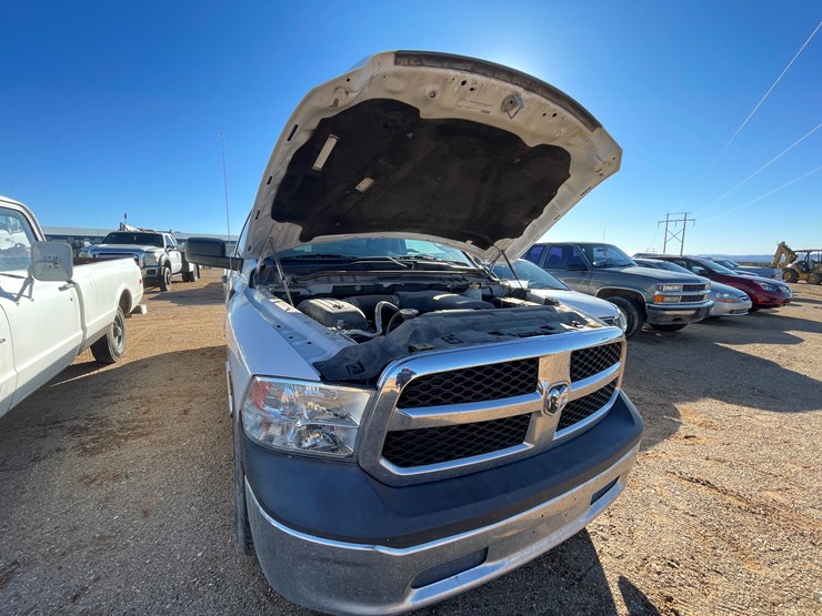 2016-dodge-1500-image-55