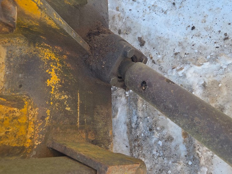 caterpillar-d6b-image-80