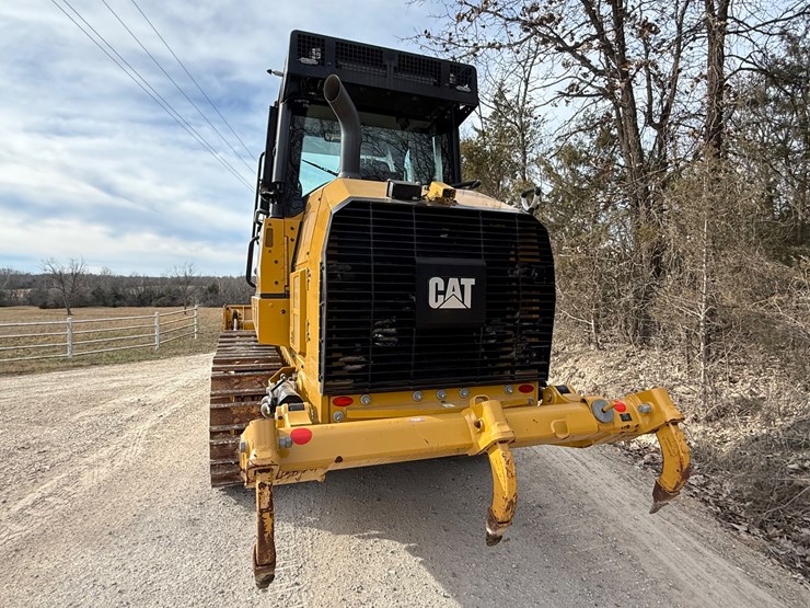 2023-caterpillar-953-image-7