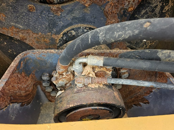 2020-dynapac-ca1300d-image-39