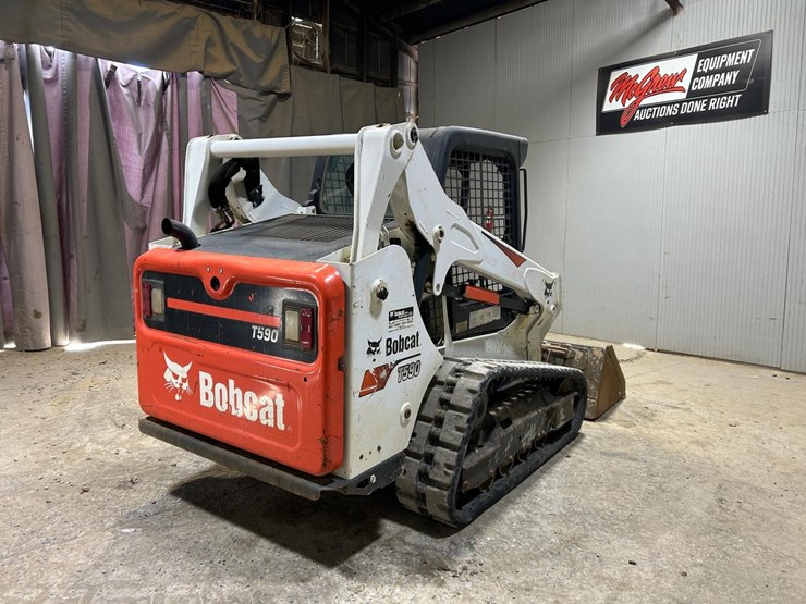 2017-bobcat-t590-image-4