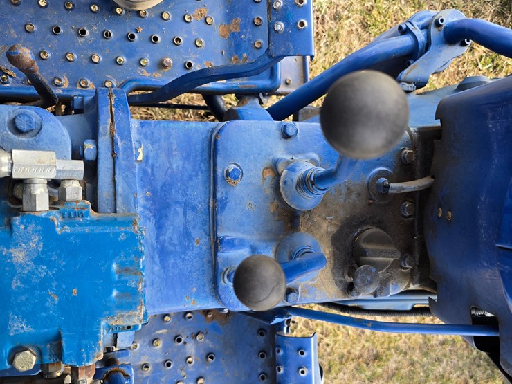 2006-farmtrac-535-image-45