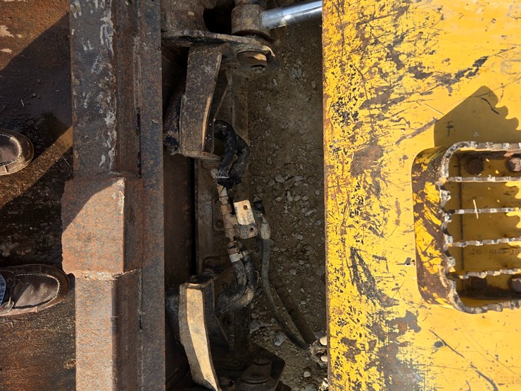 caterpillar-287c-image-68