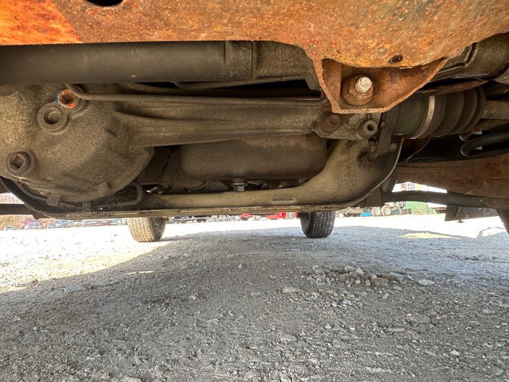 2003-chevrolet-tracker-image-71