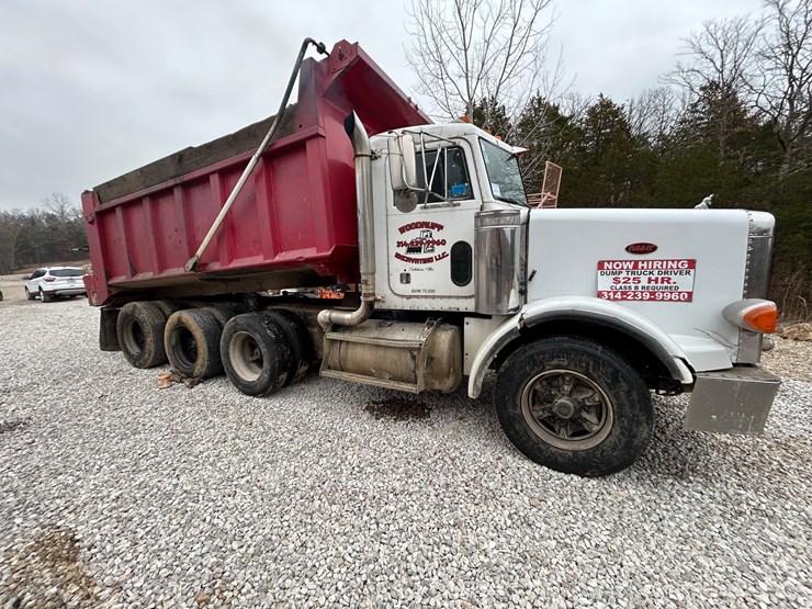 1988-peterbilt-357-image-11