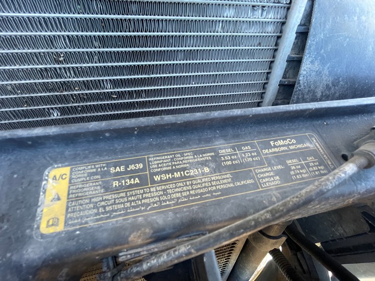 2013-ford-f450-image-104