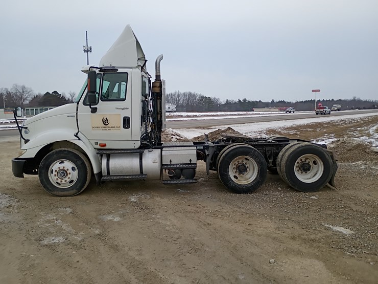 2011-international-transtar-8600-image-3