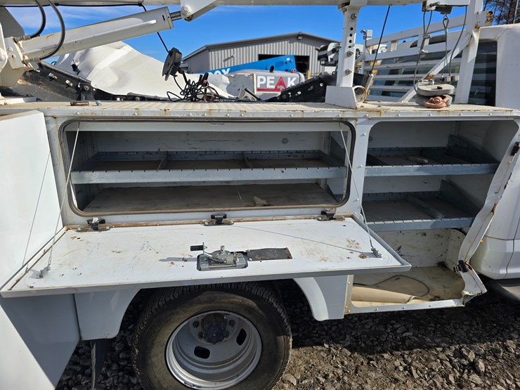 2019-ford-f350-image-42