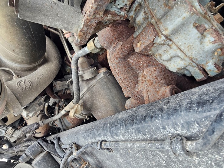 2007-freightliner-columbia-120-image-46