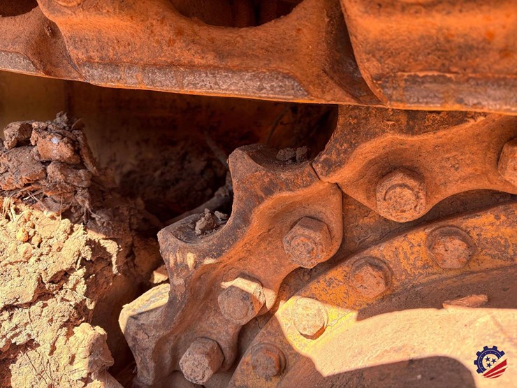 2003-komatsu-d65ex-15-image-22